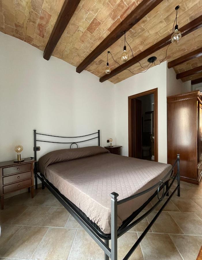 Bed and Breakfast La Vie En Rose Fondi Exteriér fotografie