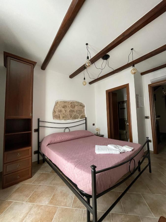 Bed and Breakfast La Vie En Rose Fondi Exteriér fotografie